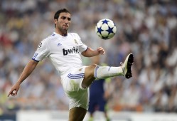 单节被轰3515崩盘！灰熊遭西部垫底队逆转吞5连败锡安21+7