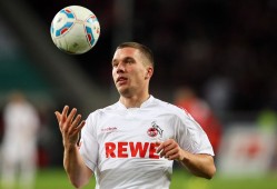 中超积分榜最新比分/中甲联赛最新积分